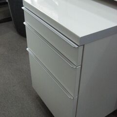 （☆1台限り☆今お持ち帰りなら30％OFFの）　IKEA　ドレッサーテーブル　白　120cm幅　引き出し付き　高く買取るゾウ八幡東店の画像