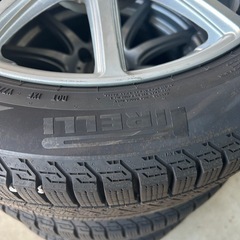 スタッドレスタイヤ　4本　ホイール付き　ヴェルファイアの画像