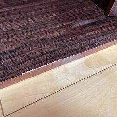 【直接引渡し】扉収納付き本棚 市場価格15,780円 大容量の画像