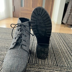 😊厚底ブーツ🥾😊お引き取りの早い方優先とさせて頂きます🙇‍♀️の画像