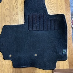 ホンダ　Nボックス　フロアーマット　純正の画像