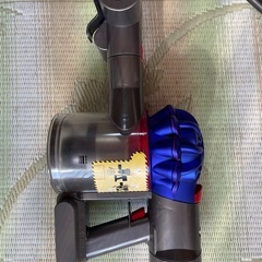 掃除機dyson v7の画像