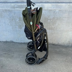 combi コンビ　ベビーカーの画像