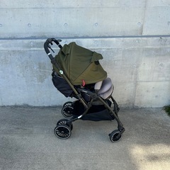 combi コンビ　ベビーカーの画像