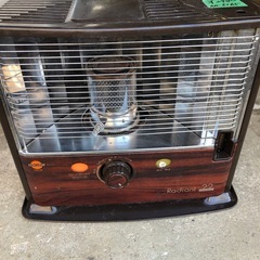 NO：5165トヨトミ石油ストーブ‼️大きめ‼️超お買い得品の画像