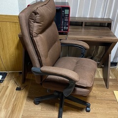 12/7までに取りに来れる方　ゲーミングチェア　ファブリック　椅子　デスクチェア　ブラウンの画像