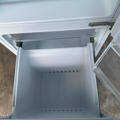 ヤマダオリジナル 　２ドア冷蔵庫156L　YRZF15J 　2021年製　お近くなら無料配達いたします。の画像