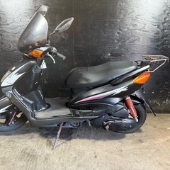 ★支払総額5.8万円★関東圏内即日配送可能！ 全車走行テスト済みです！ ヤマハ シグナス1型SR 黒 SE12J リアキャリア！ フロントスクリーン！ サイスタ付き！ バッテリー新品！ カスタムベースに♪の画像