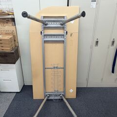 IKEA GALANT  テーブル デスク 机の画像