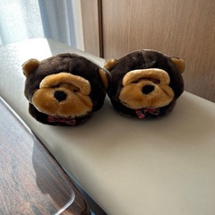 ライオン&クマの室内スリッパの画像