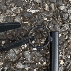 カインズ ツールスタンドとしても使えるランタンスタンドの画像