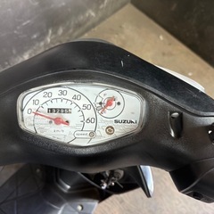 ★支払総額5.5万円★激安バイク続々入荷中！ なんでも買取ます！ スズキ レッツ 黒 CA4AA 高年式！ ４ストインジェクション！ 集中キー！ 通勤、通学に♪の画像