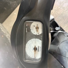 ★支払総額3.5万円★定休日なし！いつでも現車確認可能です！ スズキ レッツ2 マッド CA1PA 人気のレッツ2！ ２ストのためオイル注ぎ足すだけ！ バッテリー新品！ リアスポイラー！ カスタムベースに♪の画像