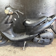 ★支払総額3.5万円★定休日なし！いつでも現車確認可能です！ スズキ レッツ2 マッド CA1PA 人気のレッツ2！ ２ストのためオイル注ぎ足すだけ！ バッテリー新品！ リアスポイラー！ カスタムベースに♪の画像