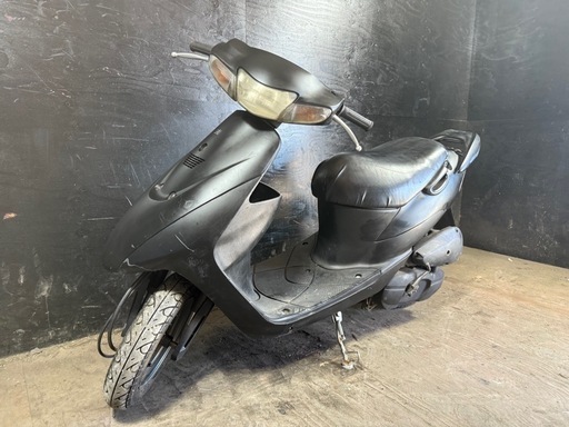 ★支払総額3.5万円★定休日なし！いつでも現車確認可能です！ スズキ レッツ2 マッド CA1PA 人気のレッツ2！ ２ストのためオイル注ぎ足すだけ！ バッテリー新品！ リアスポイラー！ カスタムベースに♪