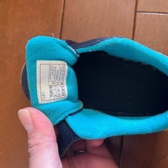 アシックスシューズの画像