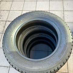 バリ山 185/65R15 TOYOスタッドレスタイヤ　4本の画像