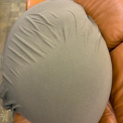 【ジャングル深井店】★yogibo クッション ブラウン 茶 家具 堺市 深井 【FU3037】の画像