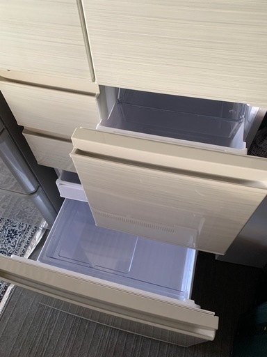 2019年製　冷蔵庫　大容量500リッター　欠品あり