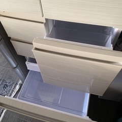 2019年製　冷蔵庫　大容量500リッター　欠品ありの画像