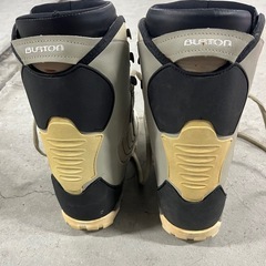 スノーボード、ブーツの画像