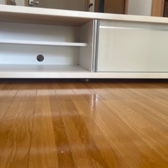 テレビ台の画像