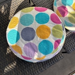☆カラフル丸クッション2個セット☆の画像