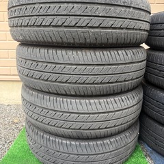 16インチ　タイヤホイールの画像