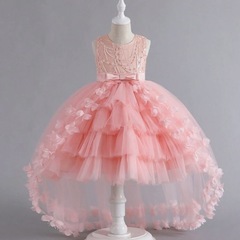 ドレス　110から130センチくらい　の画像