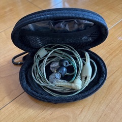 shure215 イヤホンの画像