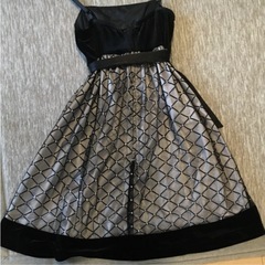 パーティードレス ブラック シルバー Aラインの画像