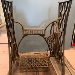 ミシン　脚の画像