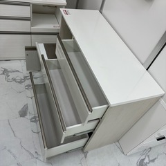 横幅120cmレンジボード🌸補修あるためSALE中‼️他にもキッチン収納あります！の画像