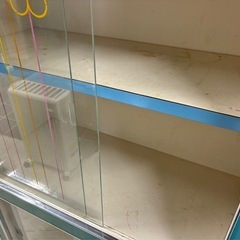 収納棚 レトロの画像