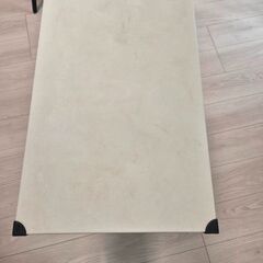 簡易の組み立て式デスクの画像