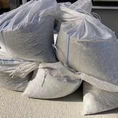 【中古】砂利　バラス　土のう袋5袋分　合計約100kg②の画像