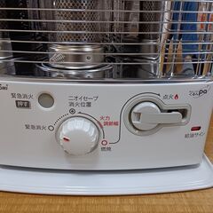 トヨトミ 石油ストーブ ぐるんPa (木造6畳まで/コンクリート9畳まで) 日本製 ホワイト RS-G24M(W)の画像