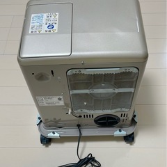 CORONコロナ 石油ファンヒーター キャスター付きの画像