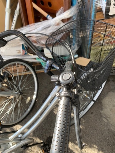 美品　自転車　ママチャリ