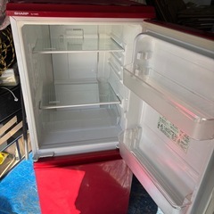 Sharp 135L 冷凍庫の画像