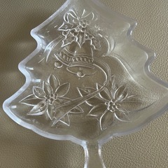 ガラス製クリスマスプレート🎄の画像
