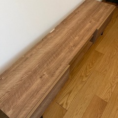 LOWYAテレビ台の画像