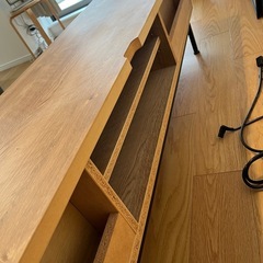 LOWYAテレビ台の画像