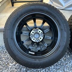 スタッドレスタイヤ 175/65R15 ホイール(15x5.5J インセット 40) 付き 4本の画像