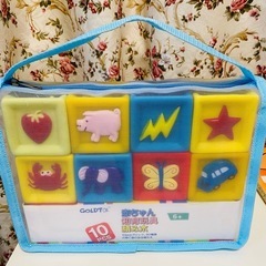 赤ちゃん　知育玩具　柔らかい音が出る積み木の画像