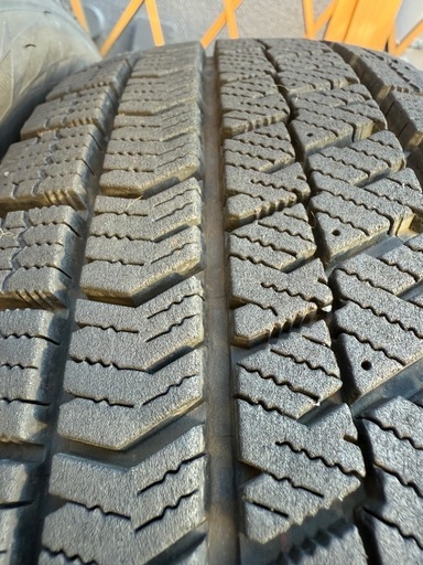 スタッドレスタイヤ　ホイール付き155/65R14 