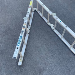 脚立　ハシゴ
の画像