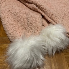 Hollister ピンク ファー付きマフラー ワンサイズの画像