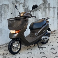 大人気セール‼️安心のバッテリー充電済み🔋前後タイヤまだまだ山あり🗻嬉しいシート張替え♪オイル交換済み♻️燃費重視＆バイク初心者の方にオススメ🔰ラクラク始動のインジェクション💥AF68 ディオチェスタ✴の画像