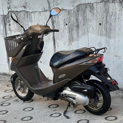 大人気セール‼️安心のバッテリー充電済み🔋前後タイヤまだまだ山あり🗻嬉しいシート張替え♪オイル交換済み♻️燃費重視＆バイク初心者の方にオススメ🔰ラクラク始動のインジェクション💥AF68 ディオチェスタ✴の画像